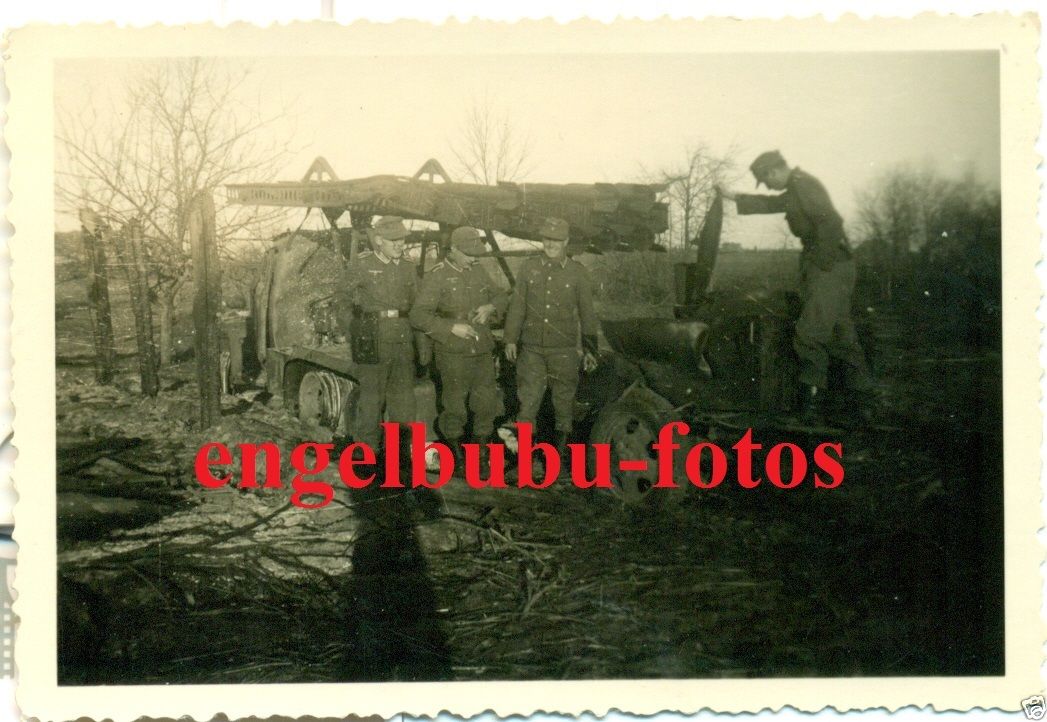 FOTO - Russisches FAHRZEUG - STALINORGEL - ANHÄN