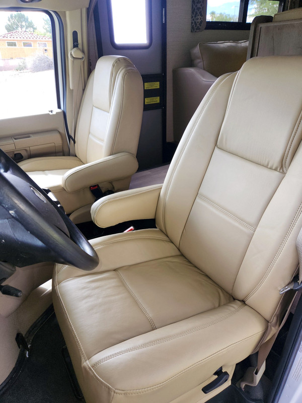 Vehicle thumbnail 23