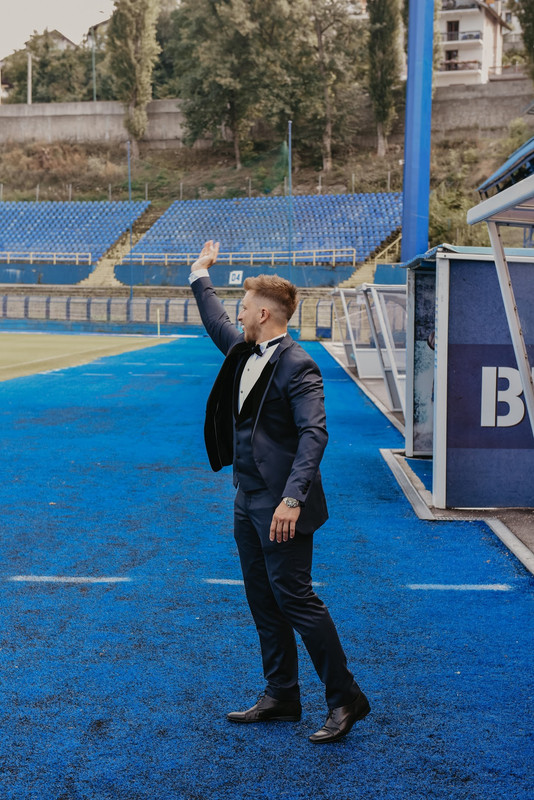 87AC6C44-560E-444B-A435-3BEB2143EB82