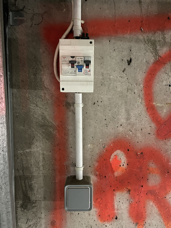 DF39432D-25AB-47E1-855E-9BD1DE29F9C5