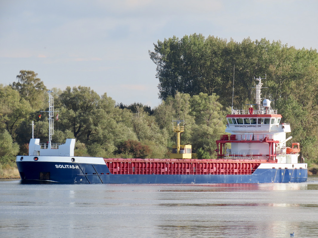 46EB8B24-8915-44B5-9842-3DB022E1A6CD