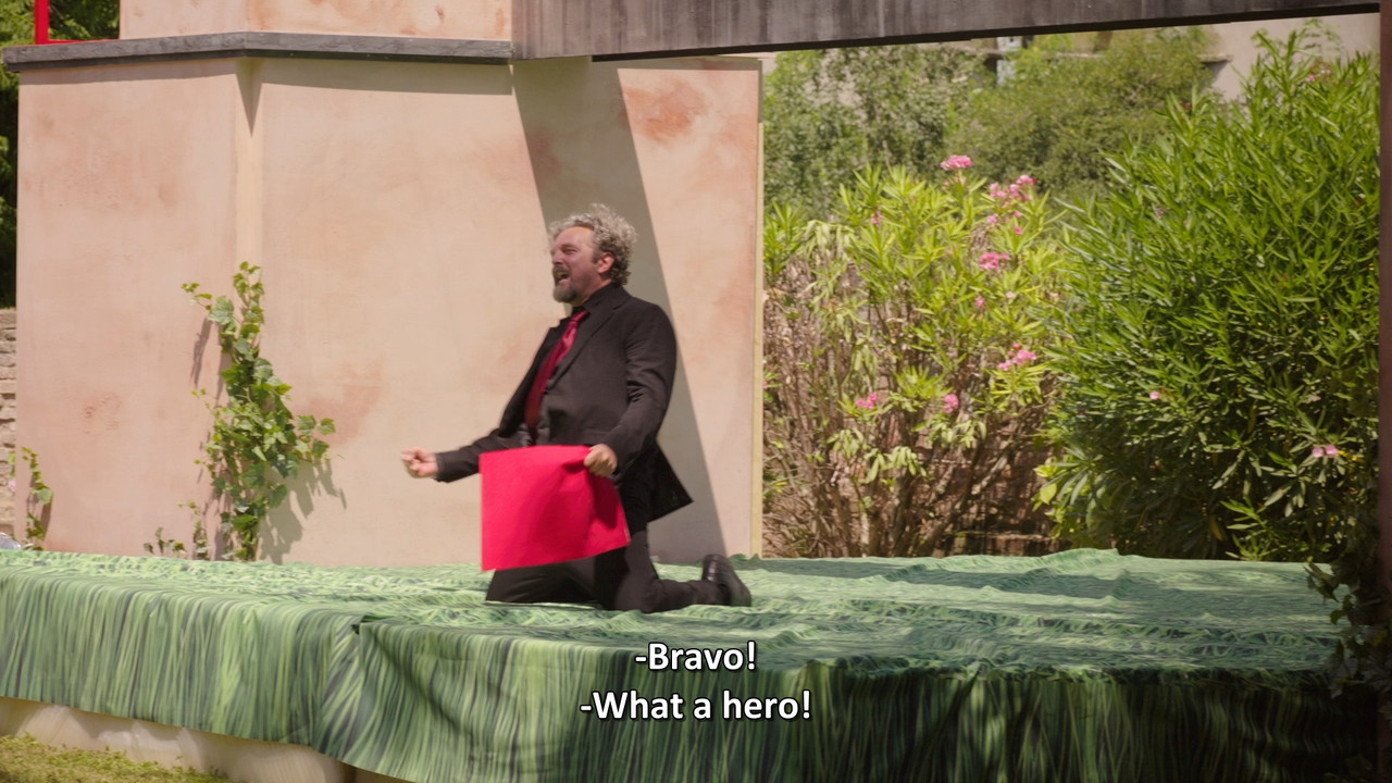 Red Carpet Survival 2025 S01E01 Amazon 1080p WEB DDP x264-NM21.mkv_snapshot_18.00.000