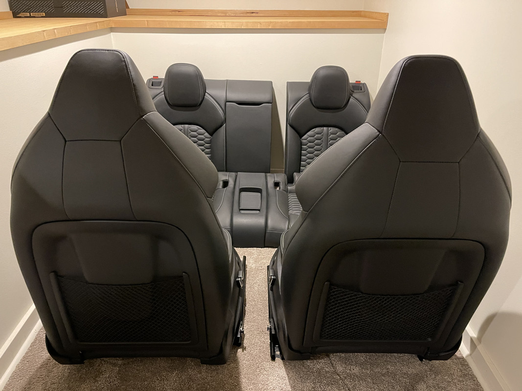 RS7_Interior_02_05