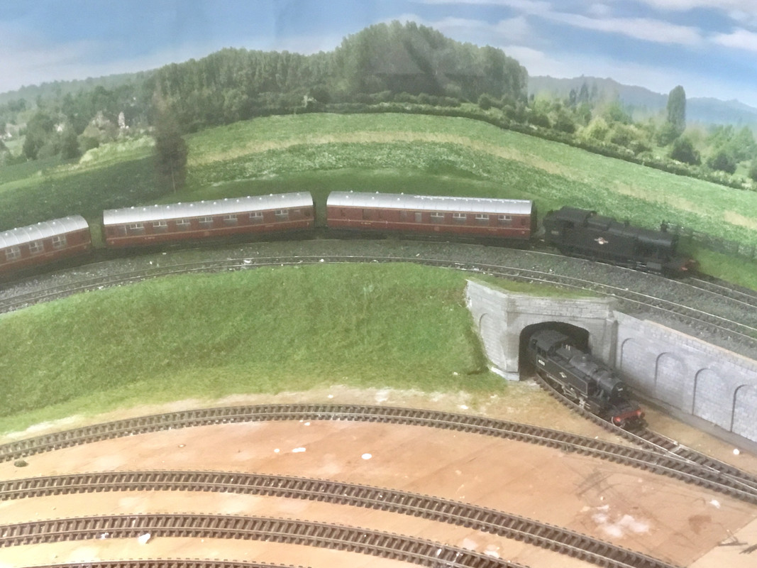 E6AE442A-3E77-403C-8A3D-D1EC604C2092