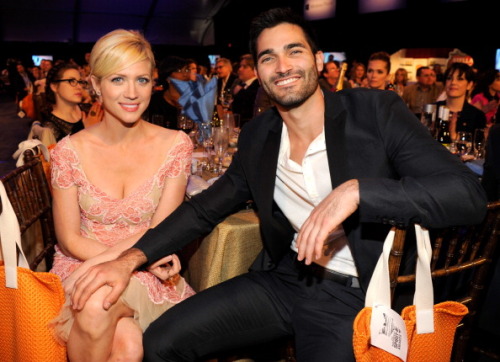 Family photo of the actor,  musician &  model, dating Tyler Hoechlin , famous for Syrup, Streak, Would You Rather.
  