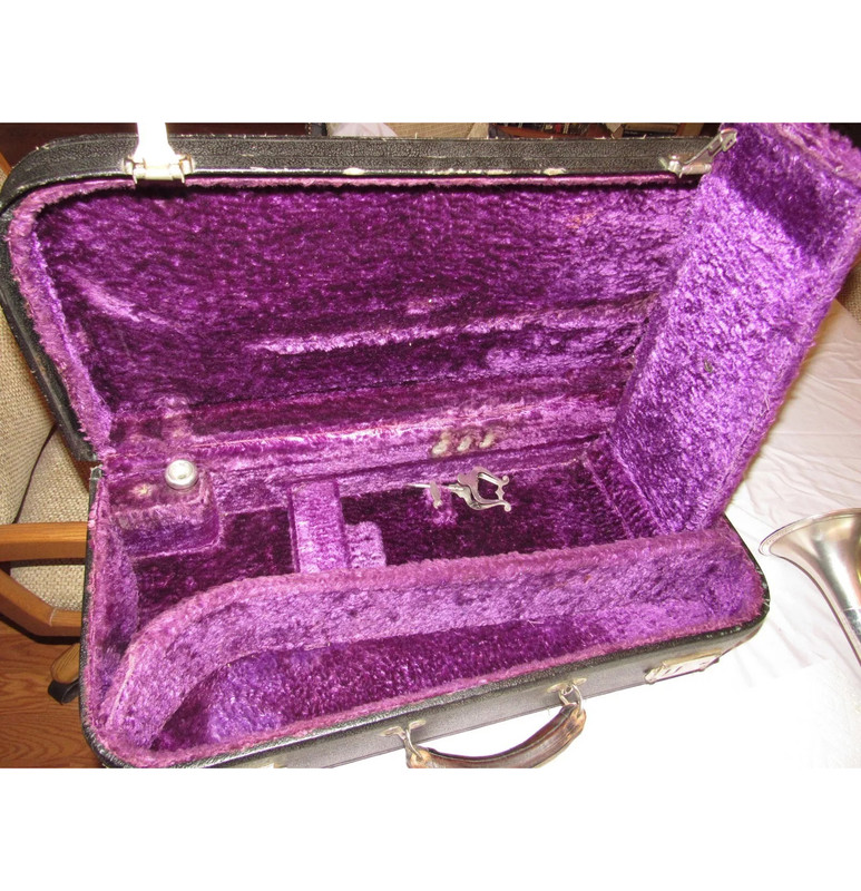 Holton 1936 Model 34 Resotone trumpet sn 119925 (24)