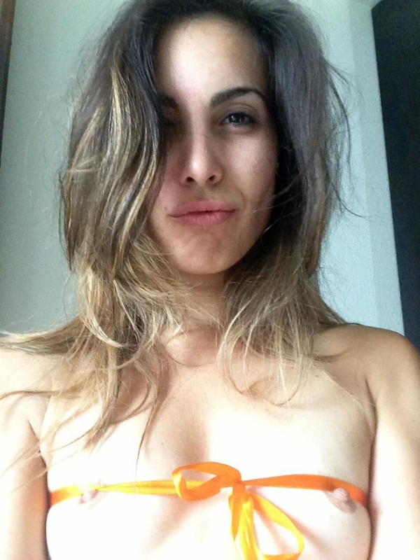 0109230554734-00-02-Carly-Pope-Nude-Leaked-thefappeningblog-com-768x1024