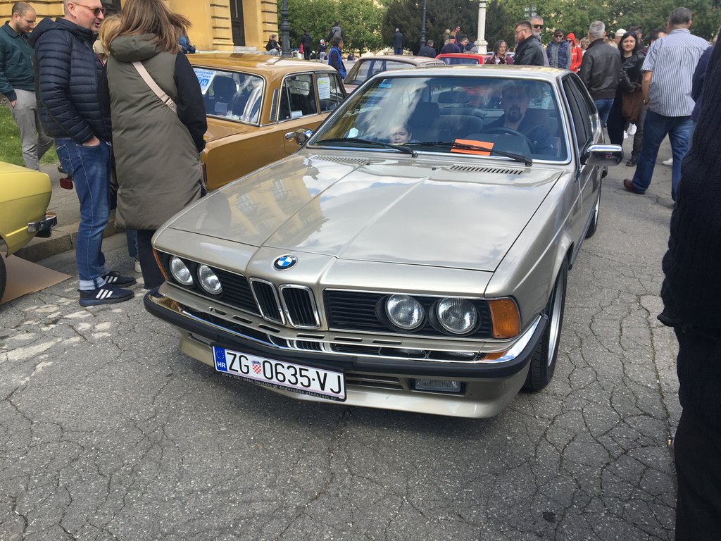 A2636CC4-0176-497B-ABA9-B4AC0457B4A5