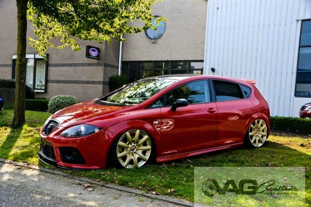 12108900_1045197845532309_9144224451693649424_n