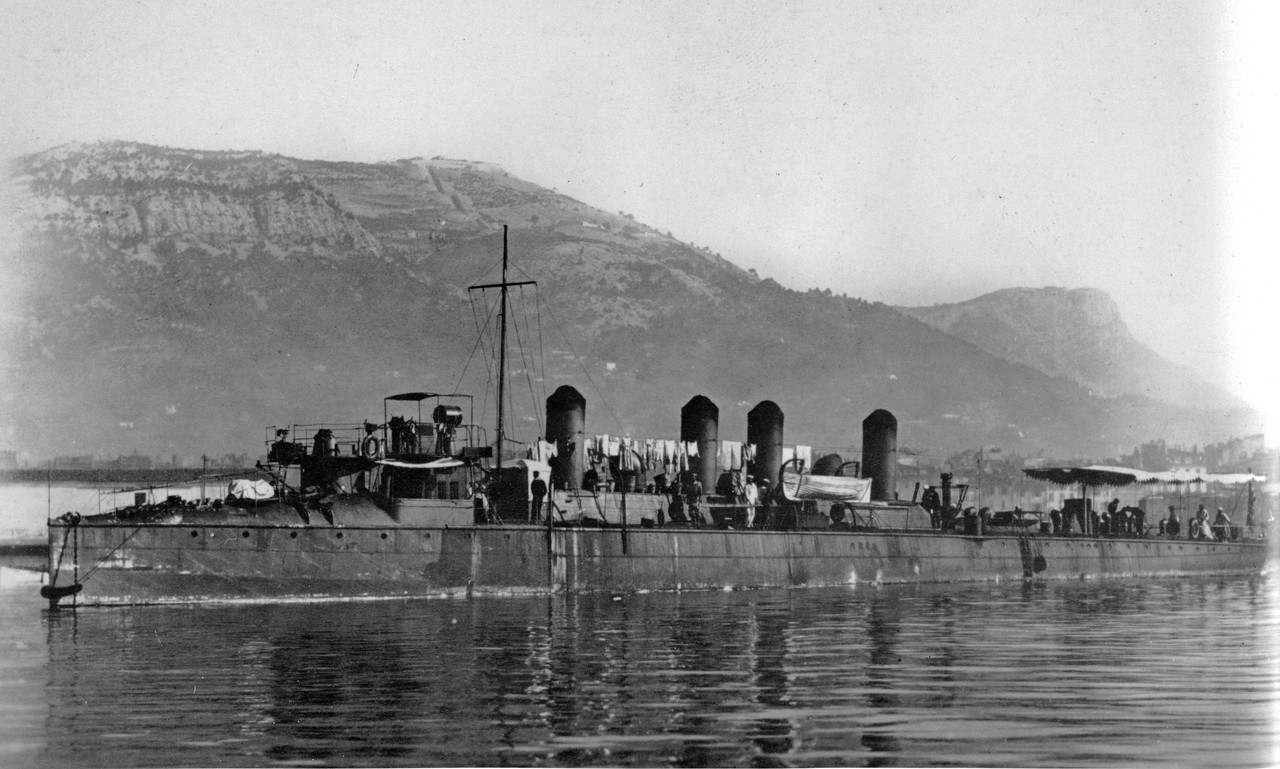 https://i.postimg.cc/T3XbXNqR/01-Akebono1.jpg