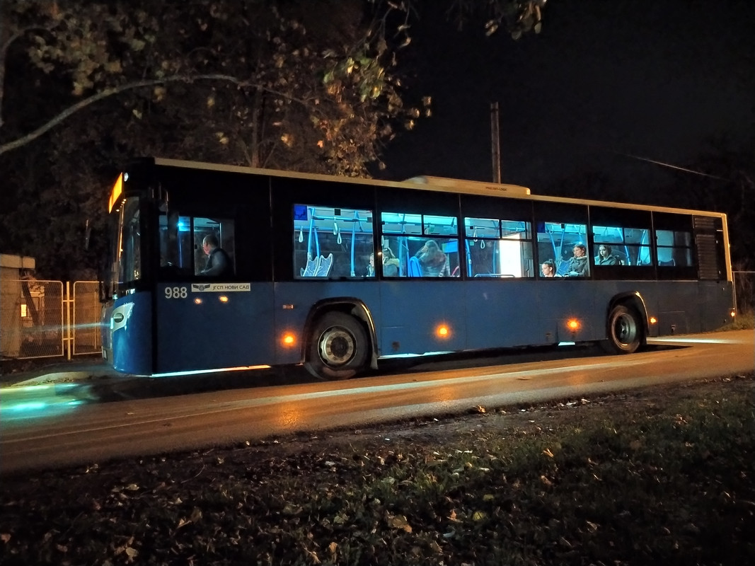 Ikarbus #988