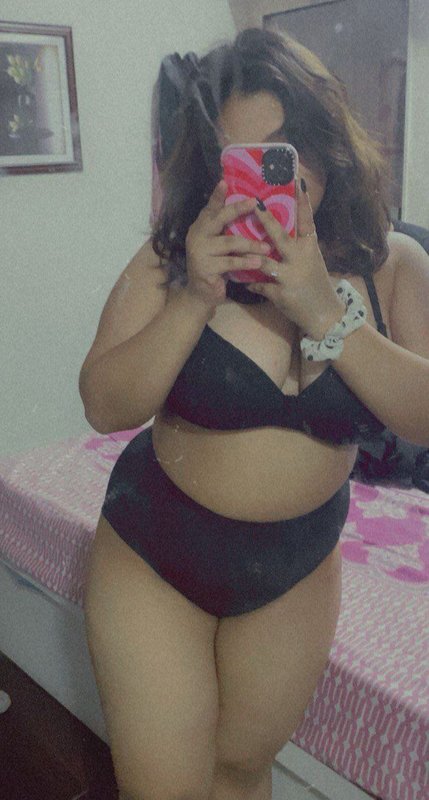 Beautiful Girlfriend Showing Hot Boobs Striping Fucking Hard By BF 24Videos+Pics Old+New 4 IMG-10.jpg