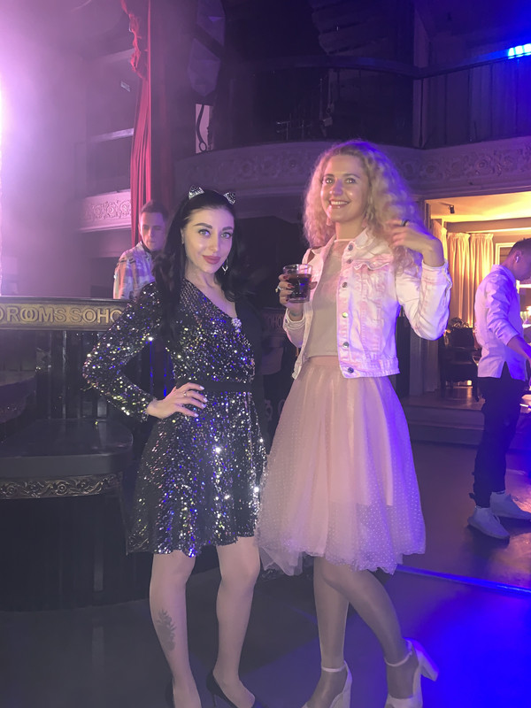 3291E69F-4D28-4D83-9B87-AB0F14F245E5