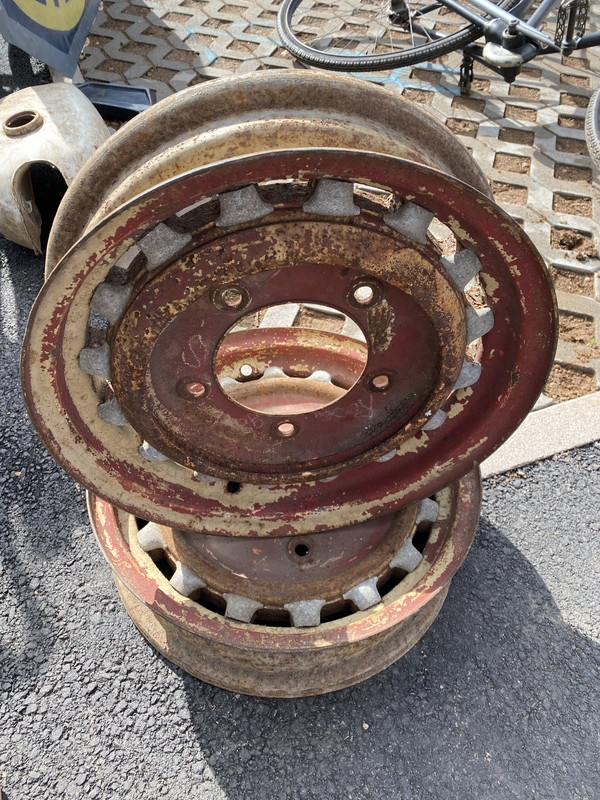 194085D9-27A0-4981-A045-89B0A4450225