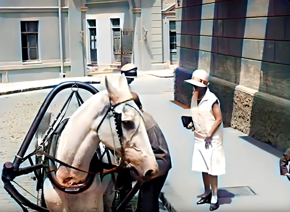 Screenshot_2021-02-18 La mela di Odessa (1920)