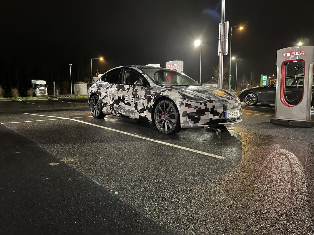 2E366575-7206-4334-99FB-08008A800E1E