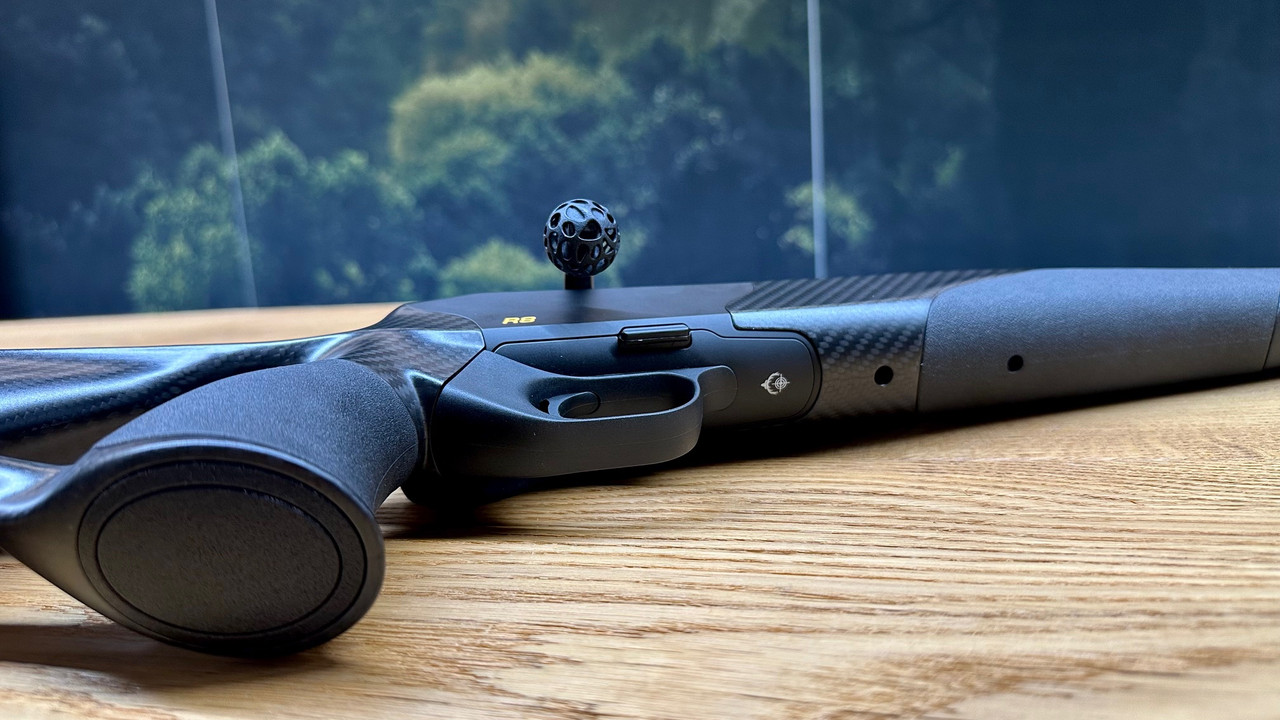 Blaser-R8-Carbon-Komplettwaffe-5