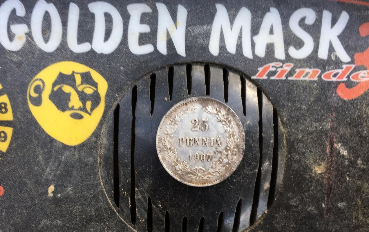 BC07DB18-A2DE-46C9-9E51-B0C3208C31A0