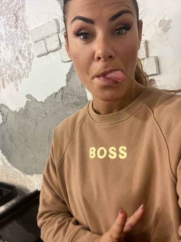 545D9661-3E1E-4068-A465-79FFEC24E26D