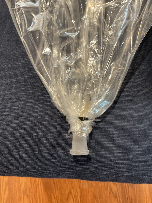 EEAA41D8-DD36-4E04-B75D-864A99F1F2DE