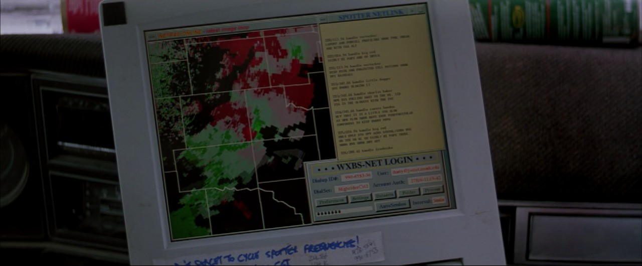 Twister-1996-Blu-Ray-Hindi-English-1080p-10bit-x265-HEVC-DDP-5-1-ESub-mkv-0003