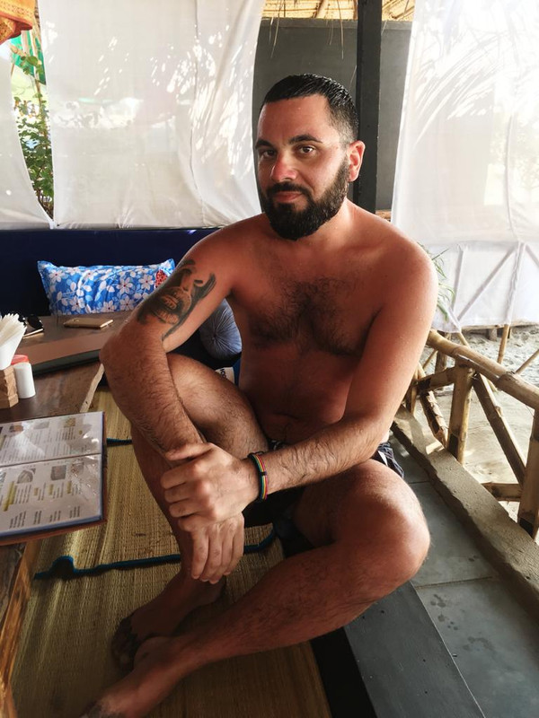 2FAF6D2F-8E09-4FE0-AB3C-B17D34AA6AEE