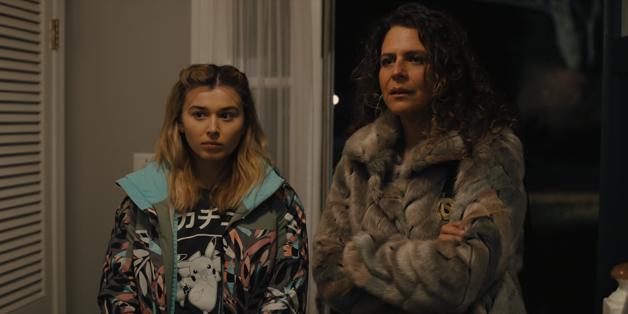 Mare of Easttown S01E02 Fathers 1080p 10bit Blu Ray AAC5 1 HEVC Vyndros mkv snapshot 54 02 2026 01 0