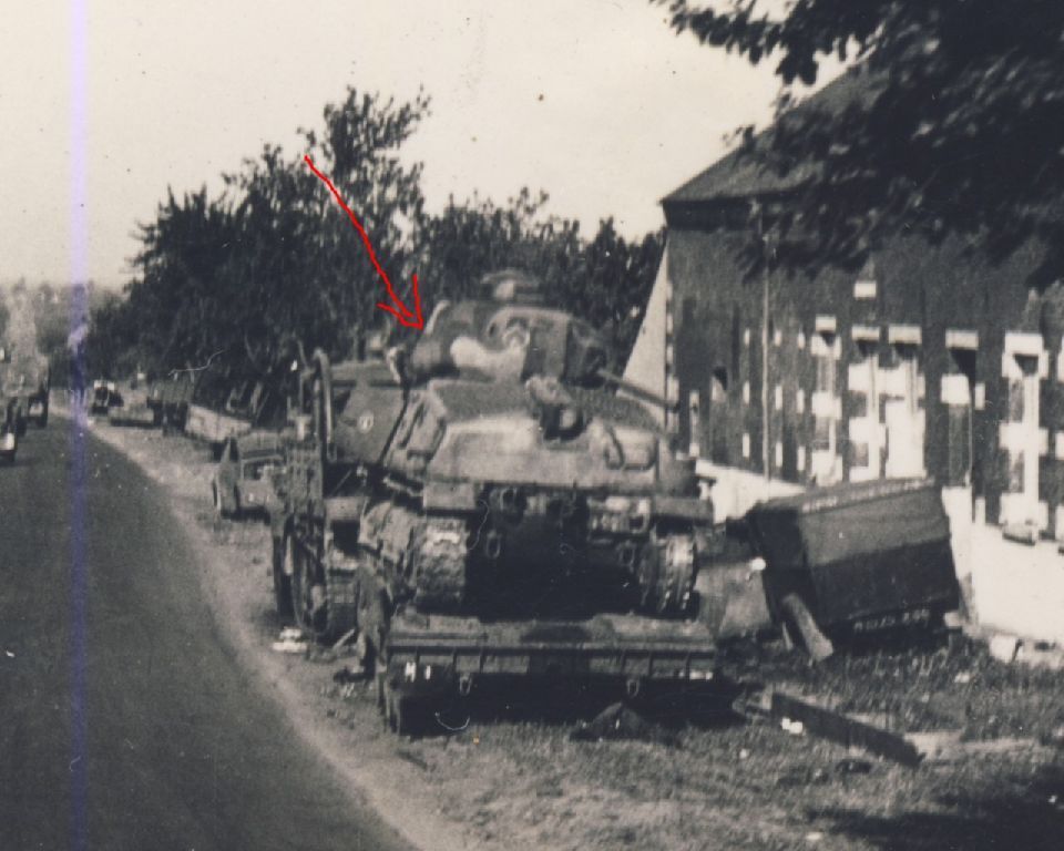 Foto bei AVESNES Frankreich -französischer PANZE