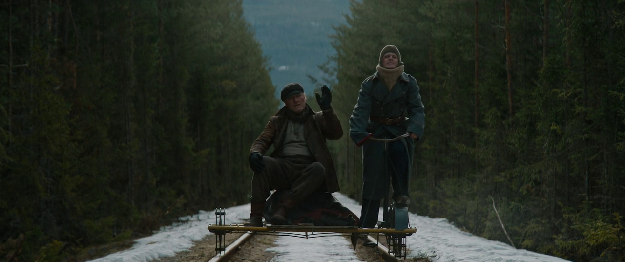 Gold Run 2022 Hindi [DDP5.1] WEB-DL 