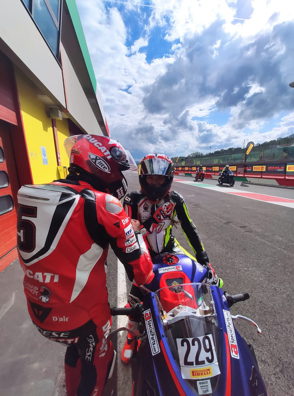 5FC1EF0A-22E7-4CE0-AF23-8542717187FA