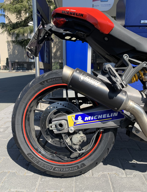 18AED209-1A3B-47B9-8EF1-41721F2EBB0A