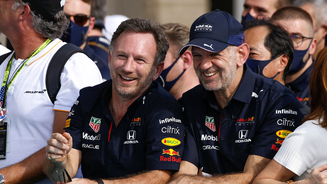 Christian-Horner-Adrian-Newey-Red-Bull-GP-USA-2021-Austin-Rennen-169Gallery-5e8b9ea1-1844307