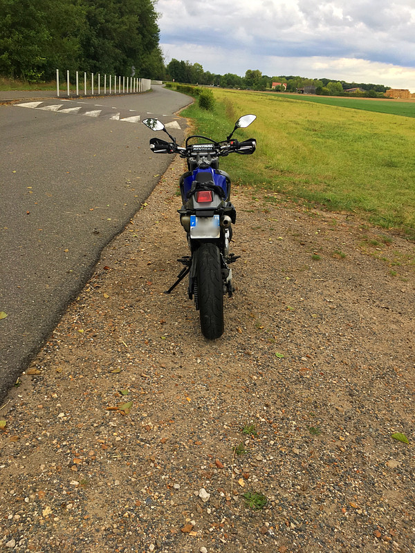 16FDBEA9-B65E-4E98-A646-ABA681FB51AB