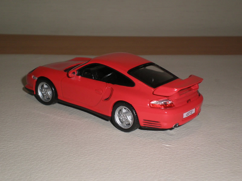 096_porsche_911gt2996_back