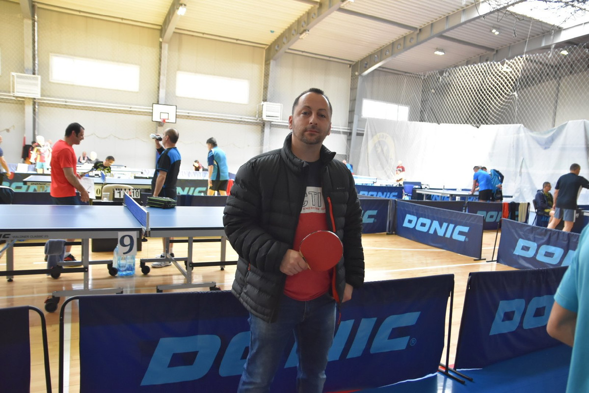 8BA5240D-1971-4B31-8207-1B66A7287497