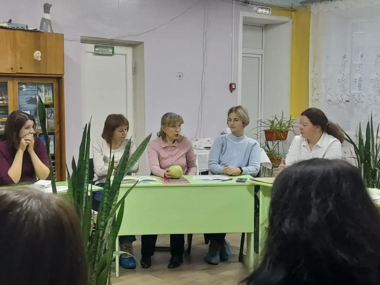 FB4174FF 848D 4AD1 9337 288175405419