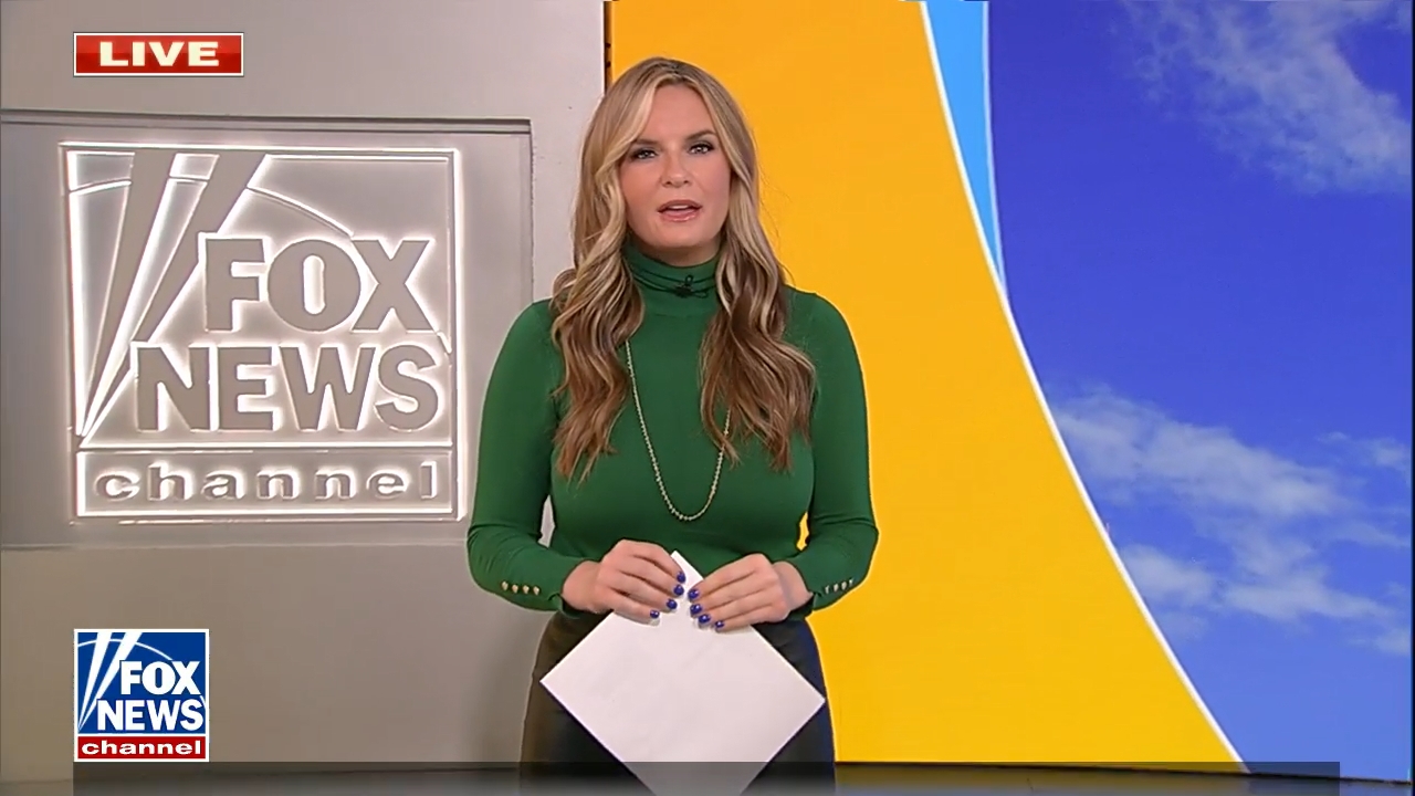 12.14 - 09.00.00 - Fox and Friends First. A precursor to Fox News's m....ts_snapshot_00.09.36.820