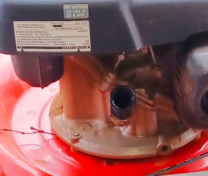 NSR: 'Red-Green' oil change on the HONDA TB-160