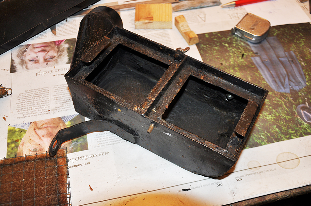 Air filter box 4