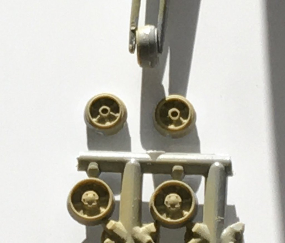 DDAD5FDC-12B9-4D01-82FD-598D40EFFB0F