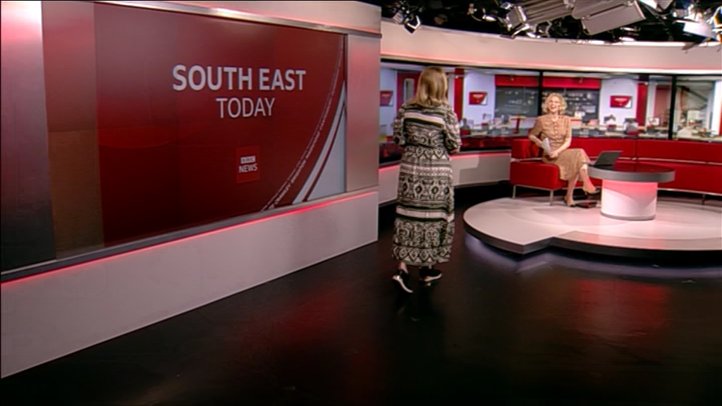 BBC London News 2022_04_13_13_30_00.ts_snapshot_16.24.227
