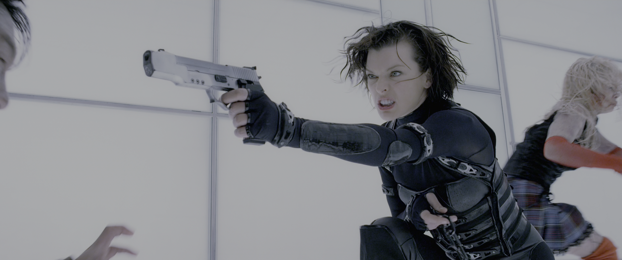 Resident.Evil.Retribution.ITA.ENG.2012.2160p.UHD.BluRay.x265.HDR-MeM.mkv_snapshot_00.22.11_[2020.11.