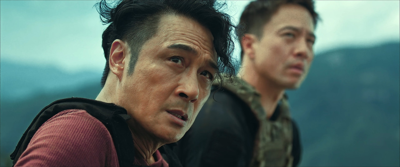 Ultimate.Mission.2025.V2.2160p.WEB-DL.H265.DTS-QuickIO (Vietsub).mkv_snapshot_01.22.15.917