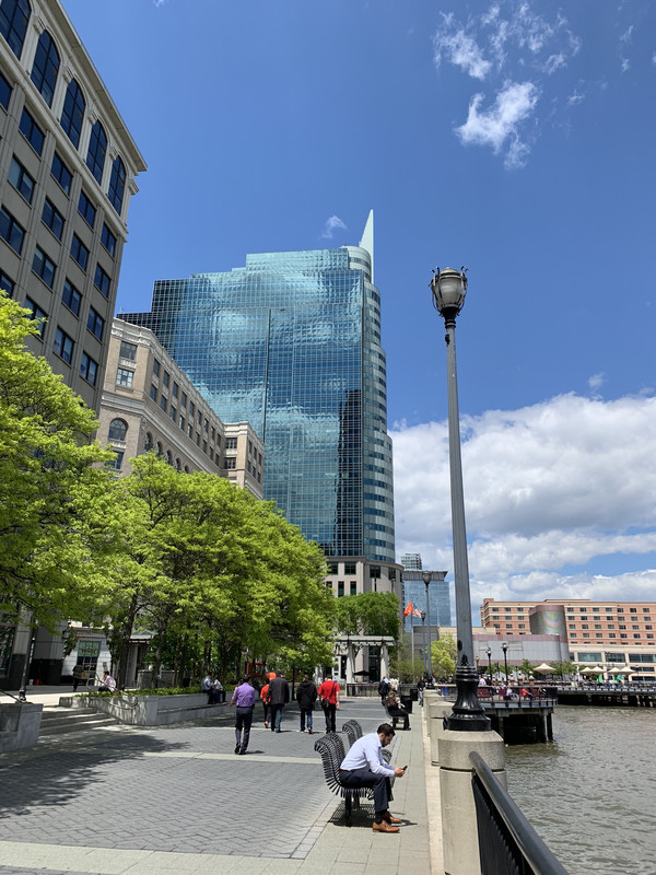 1FC38231-BFB8-435D-BC39-38D44A5D57AF