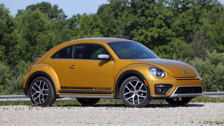 2016-volkswagen-beetle-dune-review-1