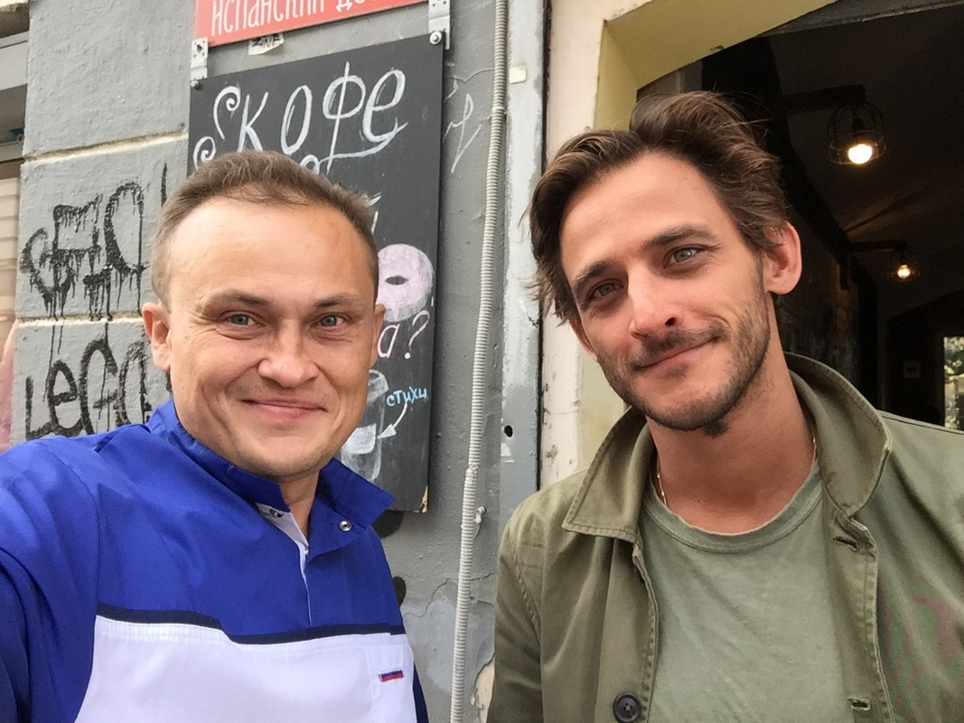 8FBA6490-715F-430F-8645-94E347EF5637