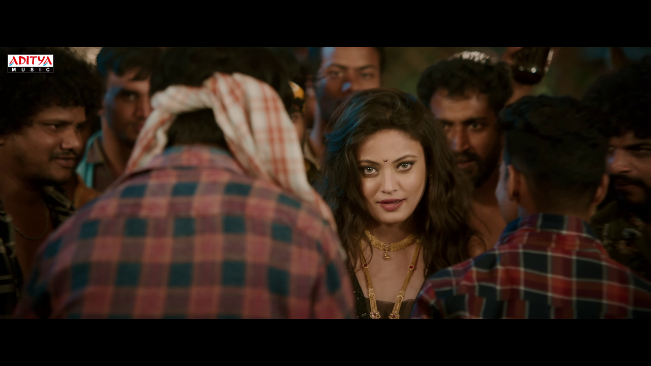 [Image: vlcsnap-2025-12-21-18h24m21s535.png]