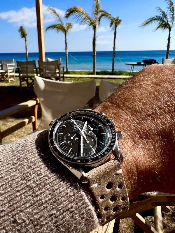 537853EE-AE9D-419A-A36C-3EEC9DC578C9