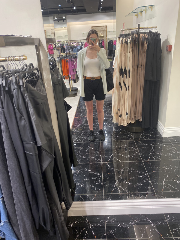 3FD04DFB-499D-458C-A292-5C13EC7D761D