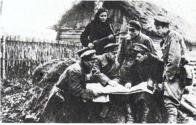 Ukrainos partizanai sudegino bepiločių gamyklą Lvove